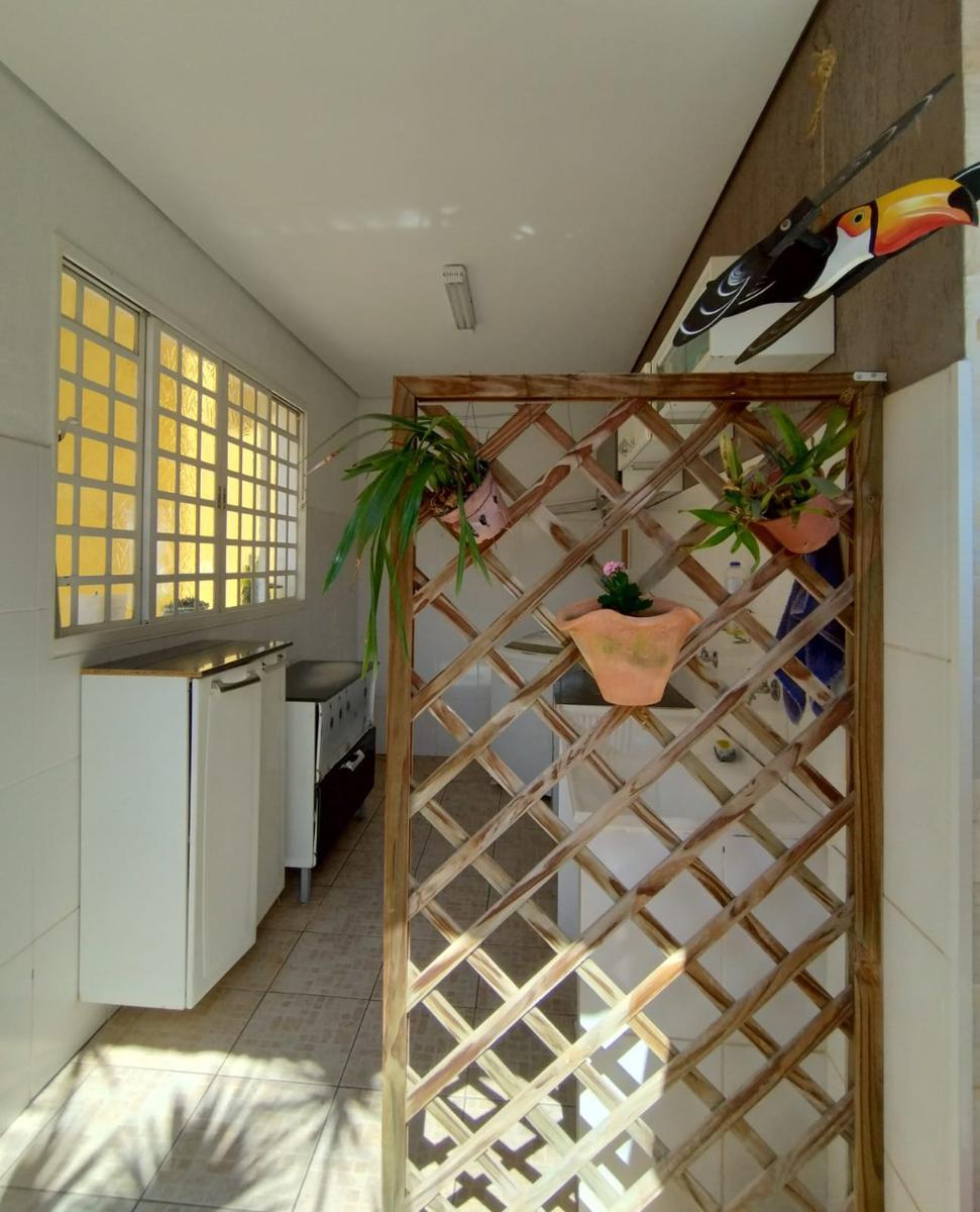 Casa, Floresta, 7 Quartos, 4 Vagas, 4 Suítes