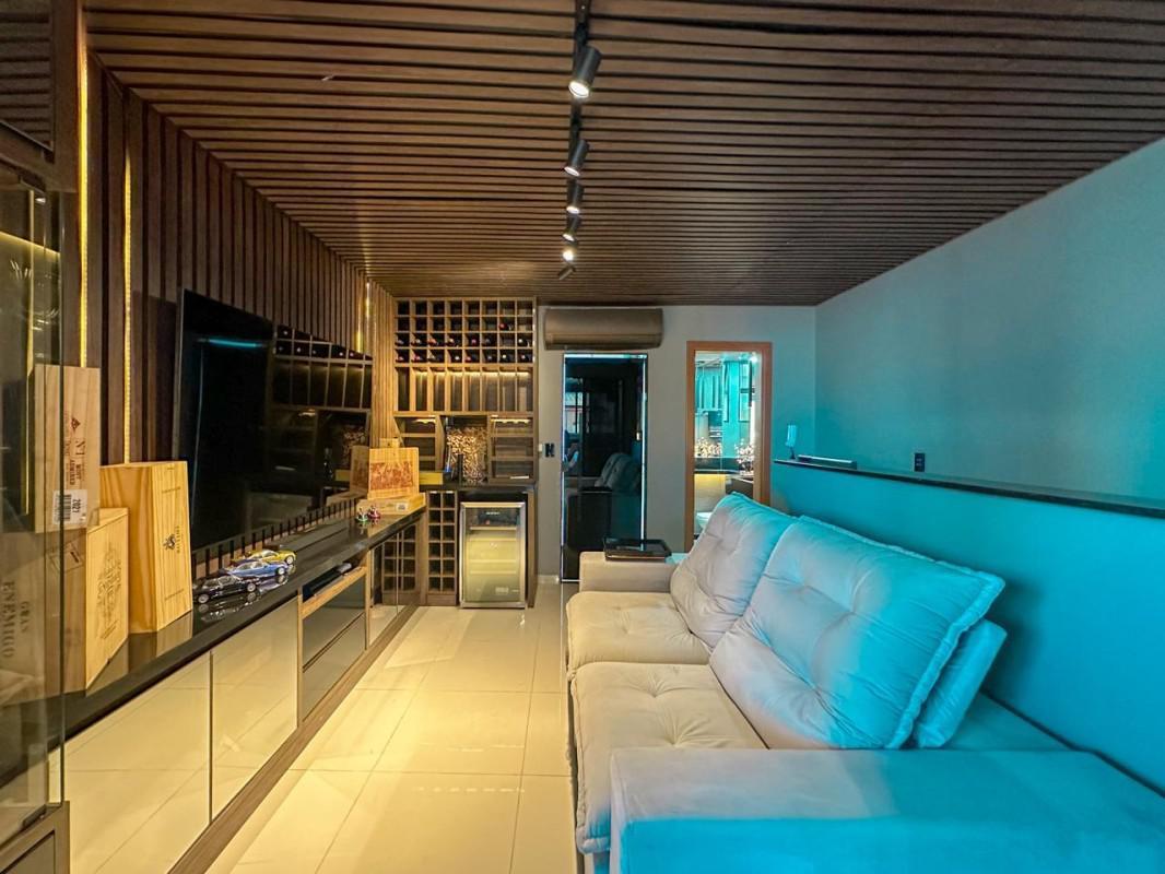 Cobertura, Ouro Preto, 2 Quartos, 2 Vagas, 1 Suíte