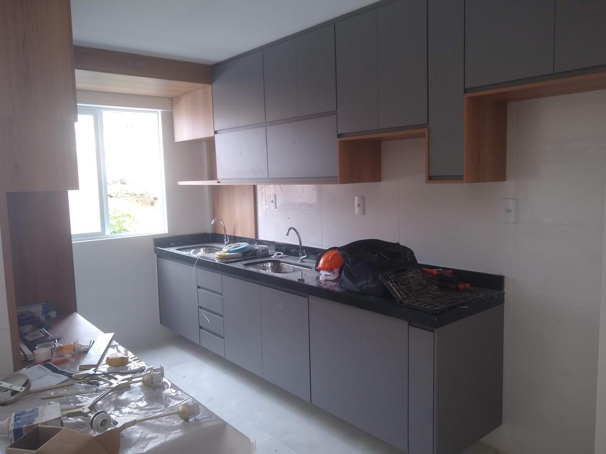 Apartamento, Sagrada Família, 3 Quartos, 2 Vagas, 1 Suíte