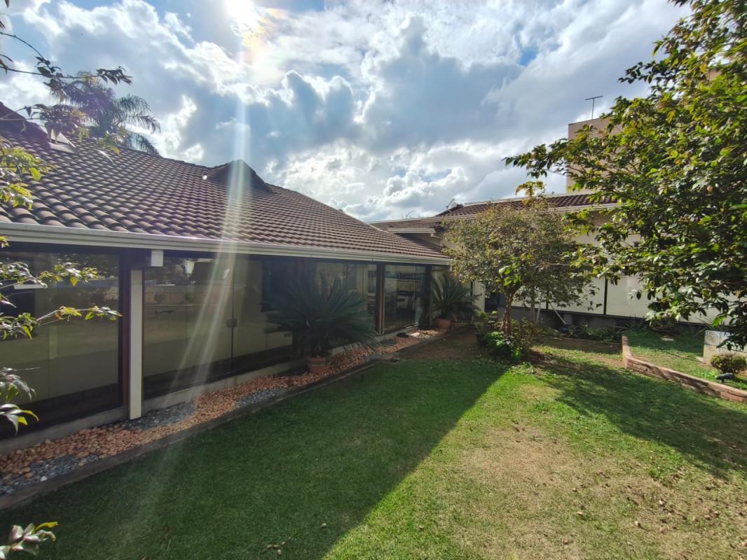 Casa, Santa Amélia, 8 Quartos, 6 Vagas, 5 Suítes