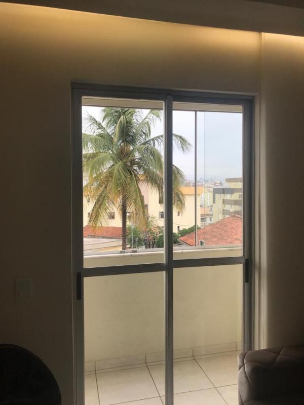 Apartamento, Sagrada Família, 3 Quartos, 1 Vaga, 1 Suíte