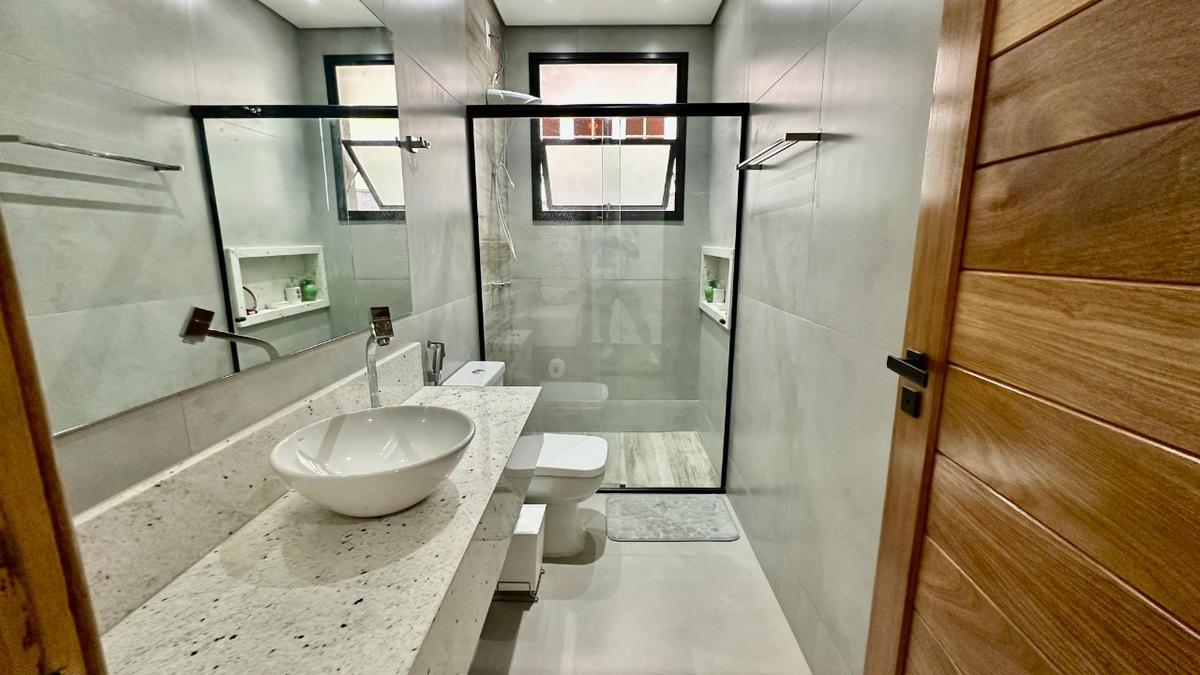 Casa, Itapoã, 4 Quartos, 4 Vagas, 1 Suíte
