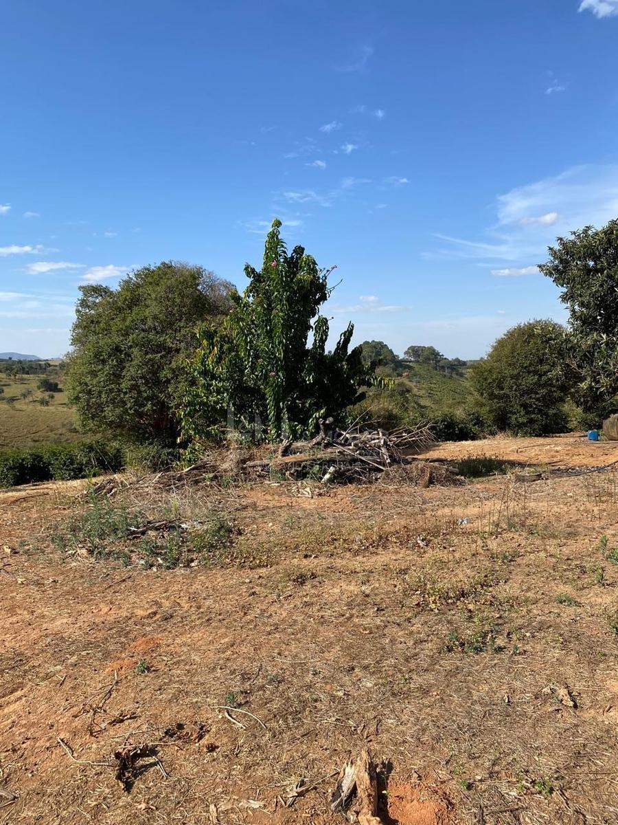 Fazenda, Zona Rural, 2 Quartos, 0 Vaga