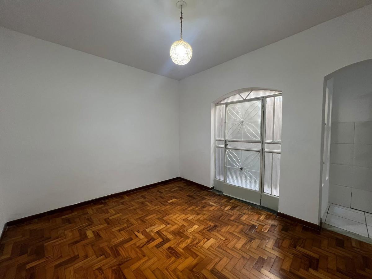 Apartamento, Sagrada Família, 2 Quartos, 1 Vaga