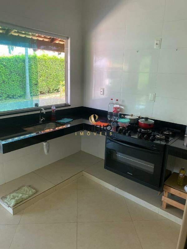 Fazenda, Universitário, 4 Quartos, 3 Vagas, 1 Suíte