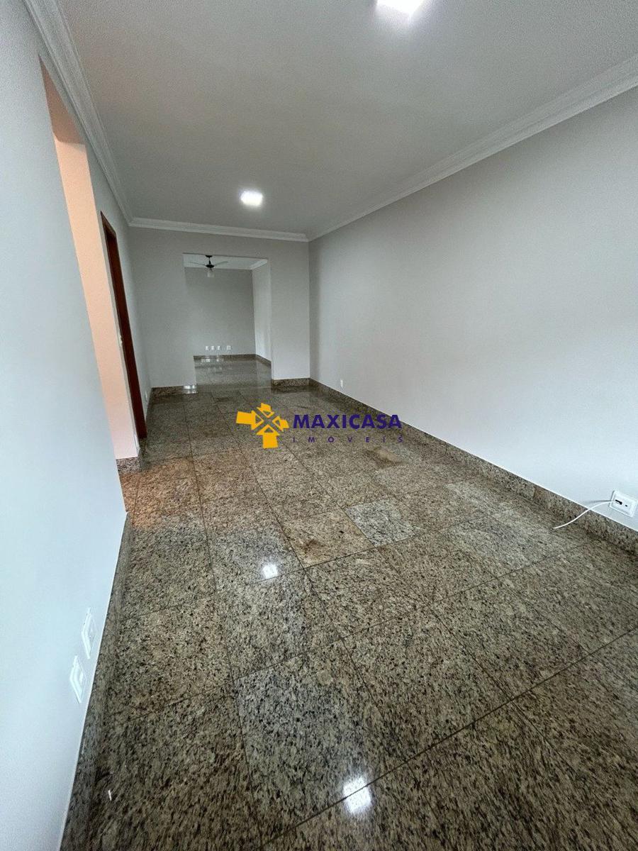 Casa, Santa Amélia, 3 Quartos, 2 Vagas, 1 Suíte
