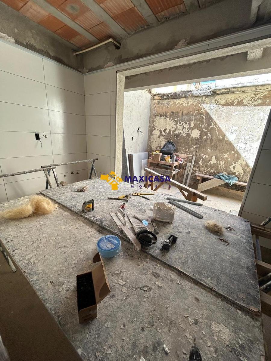 Casa, Itapoã, 3 Quartos, 1 Vaga, 1 Suíte