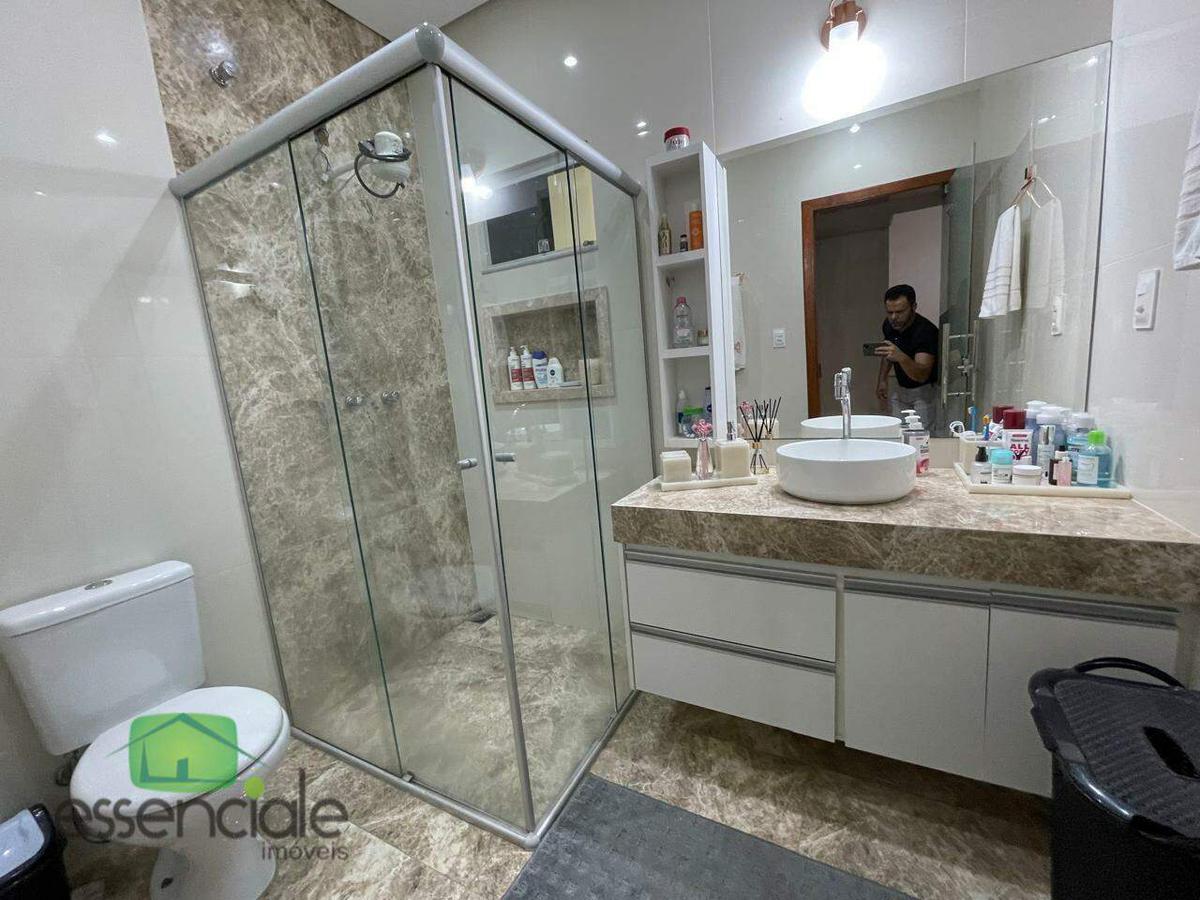 Casa, Novo Eldorado, 3 Quartos, 5 Vagas, 1 Suíte