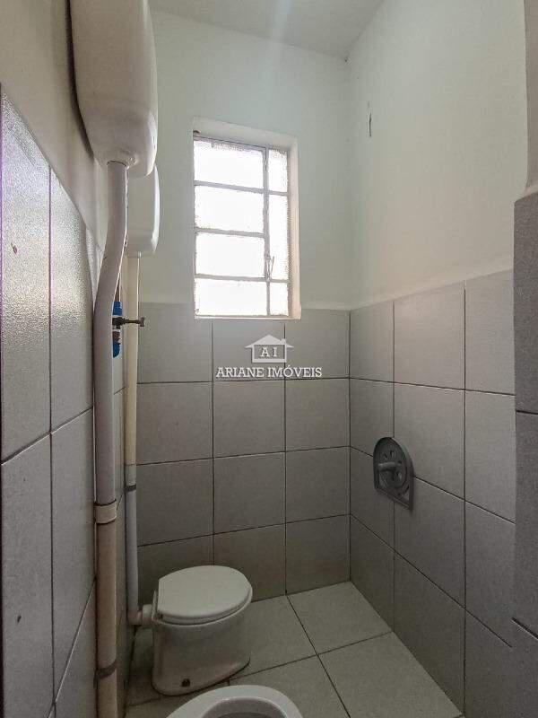 Casa Comercial, Centro, 0 Quarto, 0 Vaga