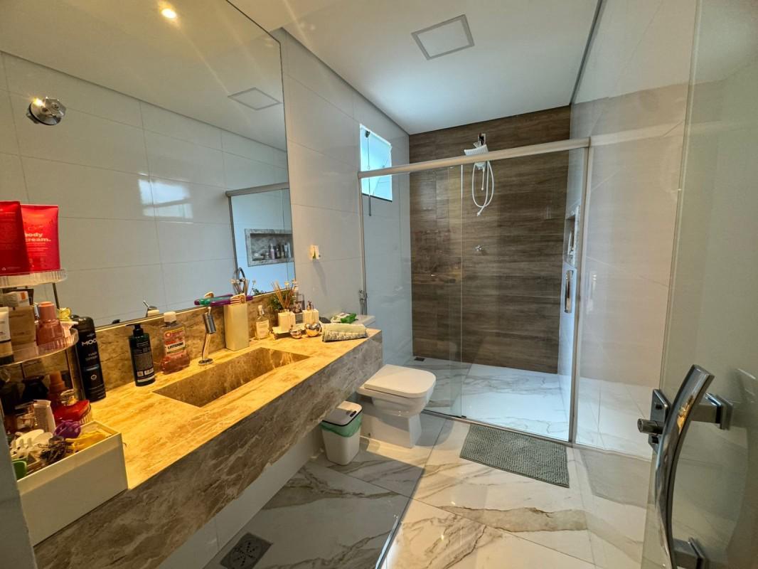 Casa, Urca, 3 Quartos, 7 Vagas, 1 Suíte