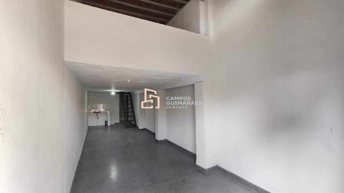 Loja, Padre Eustáquio