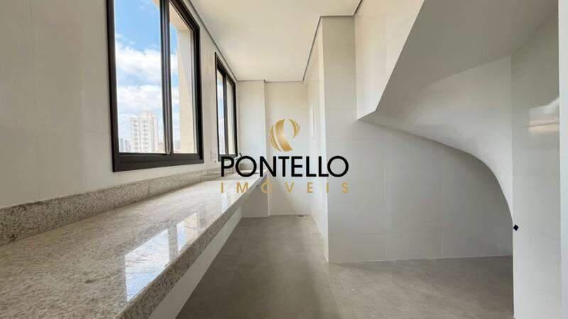 Cobertura, Prado, 2 Quartos, 2 Vagas, 2 Suítes