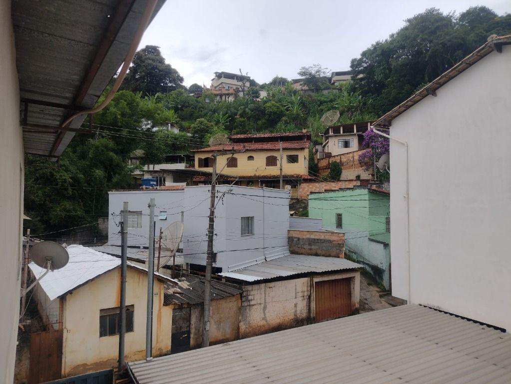 Casa, Siderúrgica, 3 Quartos, 1 Vaga, 1 Suíte