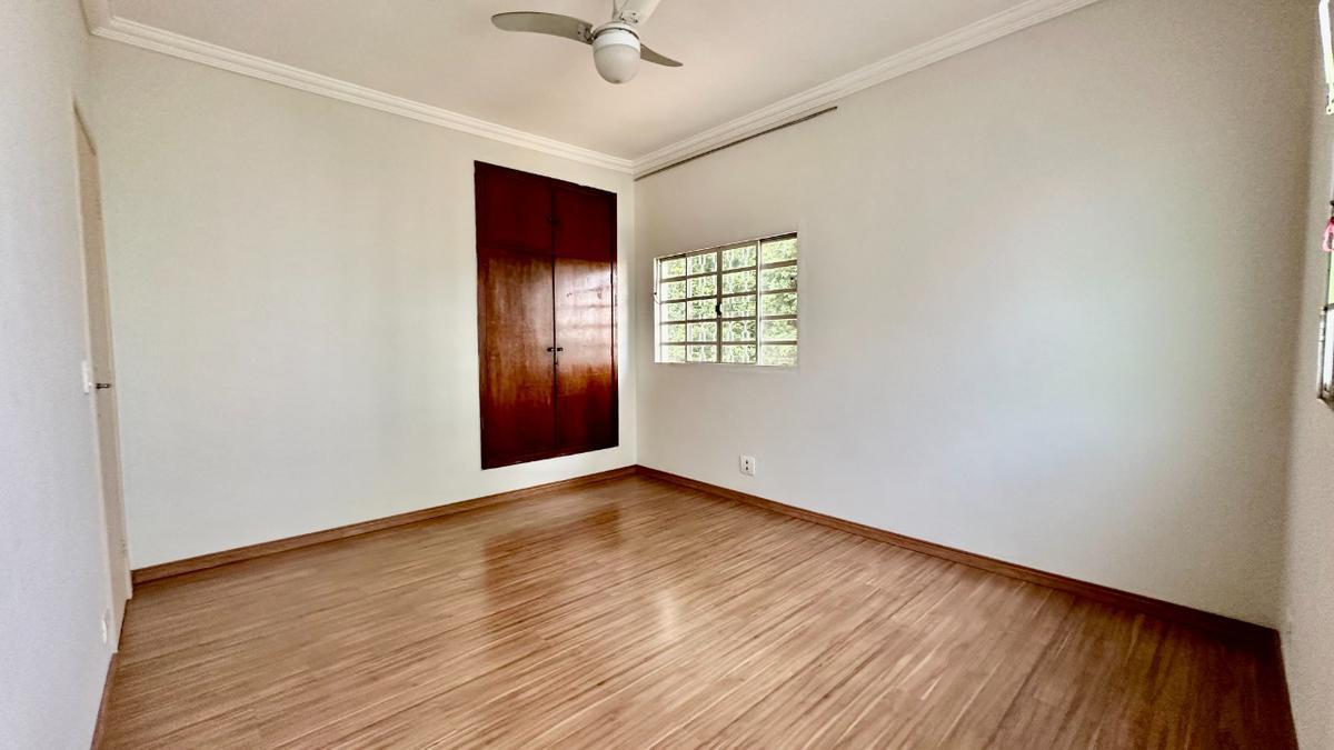 Casa, São Luiz (pampulha), 3 Quartos, 1 Vaga, 1 Suíte