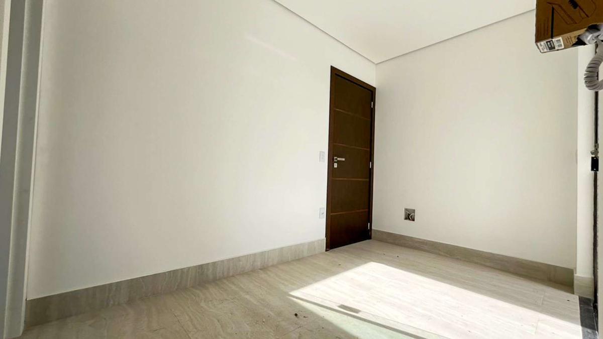 Cobertura, Itapoã, 4 Quartos, 2 Vagas, 2 Suítes