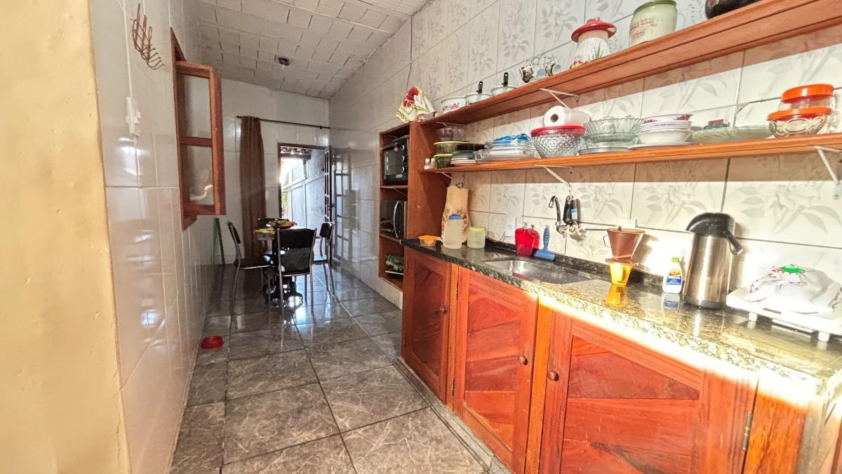 Casa, São Benedito, 4 Quartos, 2 Vagas, 1 Suíte