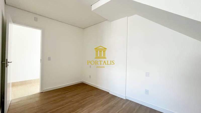 Cobertura, Prado, 4 Quartos, 3 Vagas, 2 Suítes