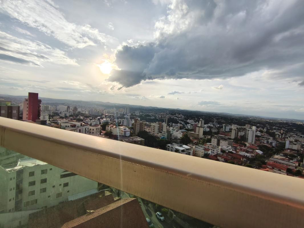 Apartamento, Ouro Preto, 4 Quartos, 3 Vagas, 3 Suítes