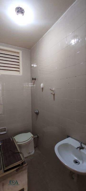 Sala, Centro, 0 Quarto, 0 Vaga