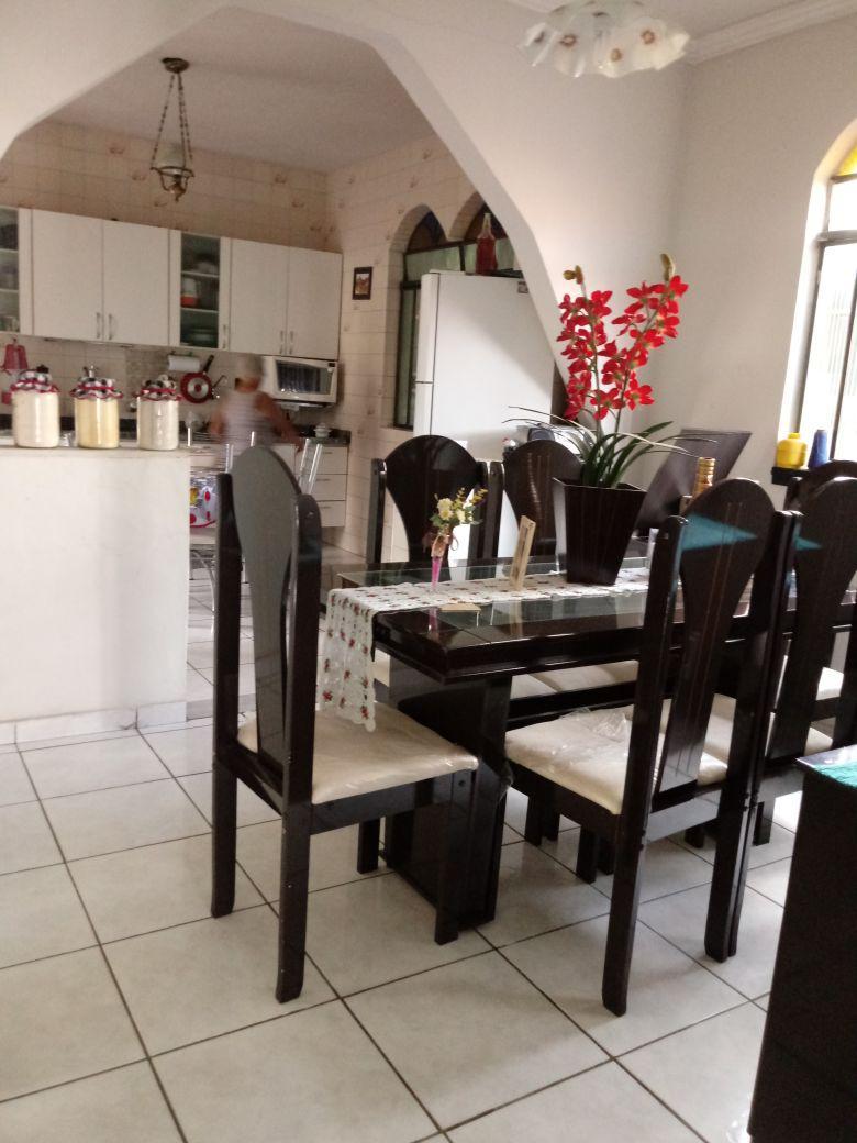 Casa, Floramar, 3 Quartos, 1 Vaga, 1 Suíte