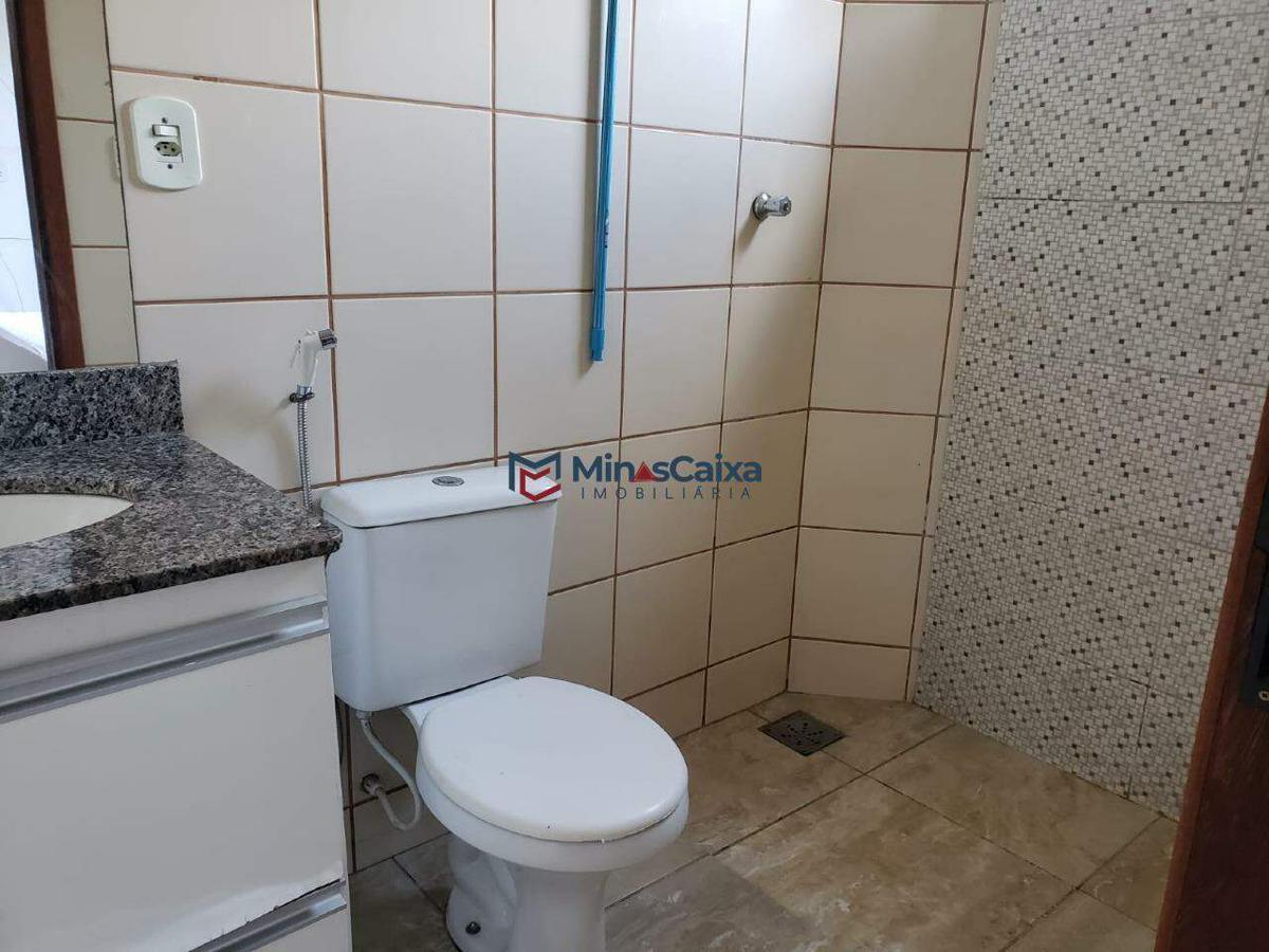 Quitinete, Quitandinha, 1 Quarto, 0 Vaga, 1 Suíte