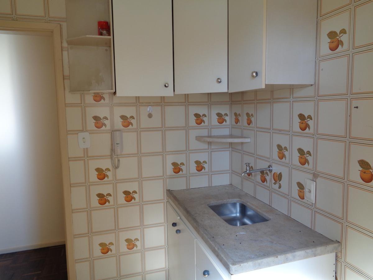 Apartamento, Floresta, 2 Quartos, 1 Vaga