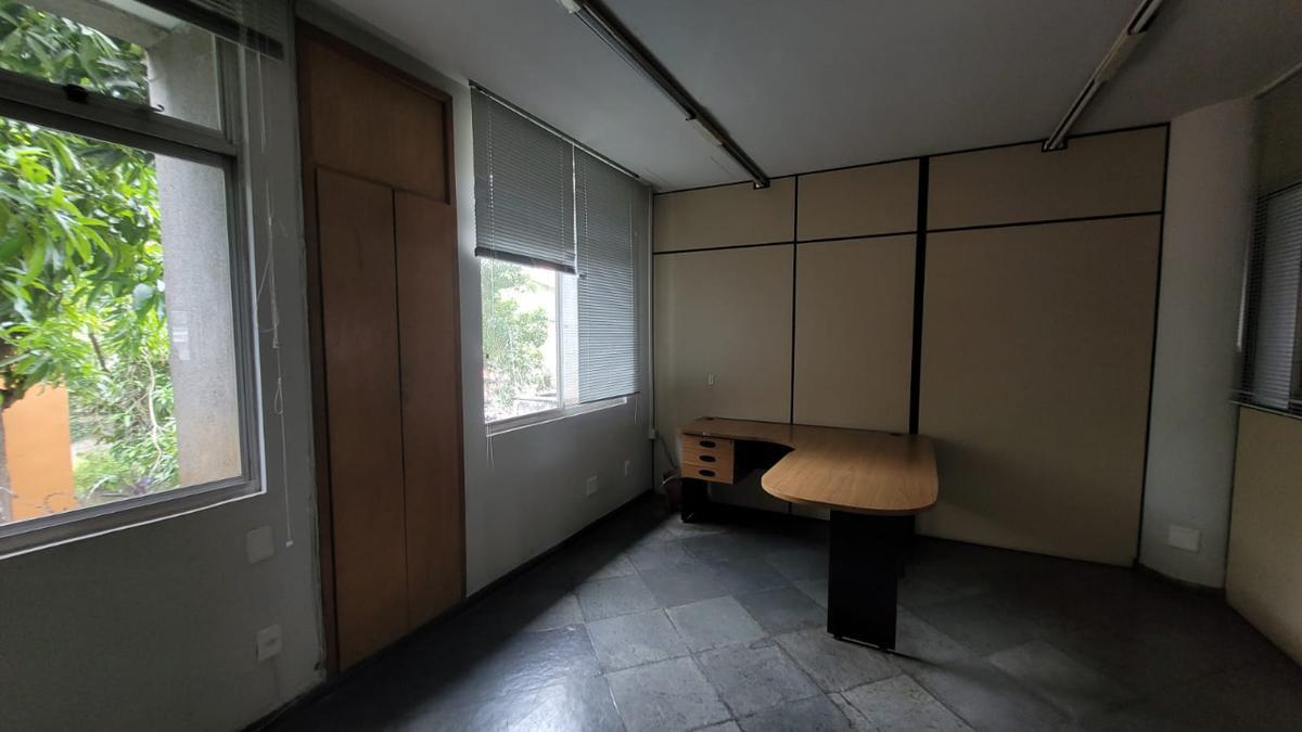 Prédio, São Francisco, 0 Quarto, 0 Vaga