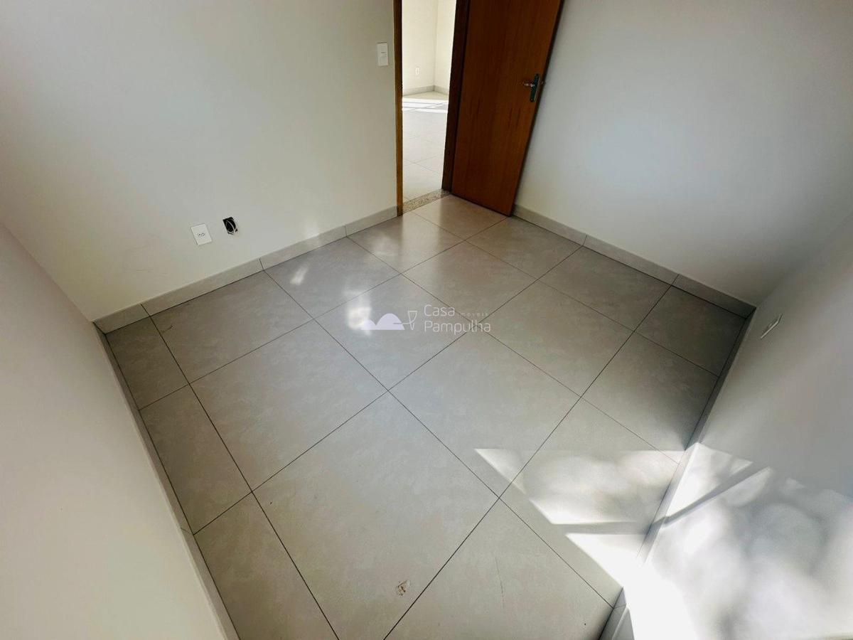 Apartamento, Santa Mônica, 2 Quartos, 1 Vaga