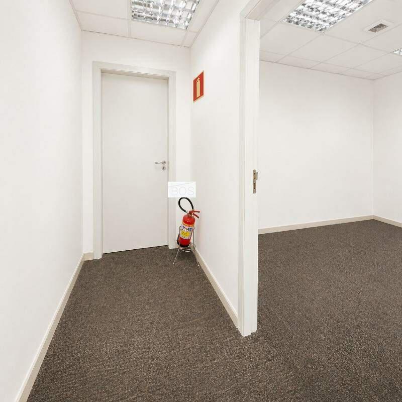 Andar, Centro, 0 Quarto, 4 Vagas