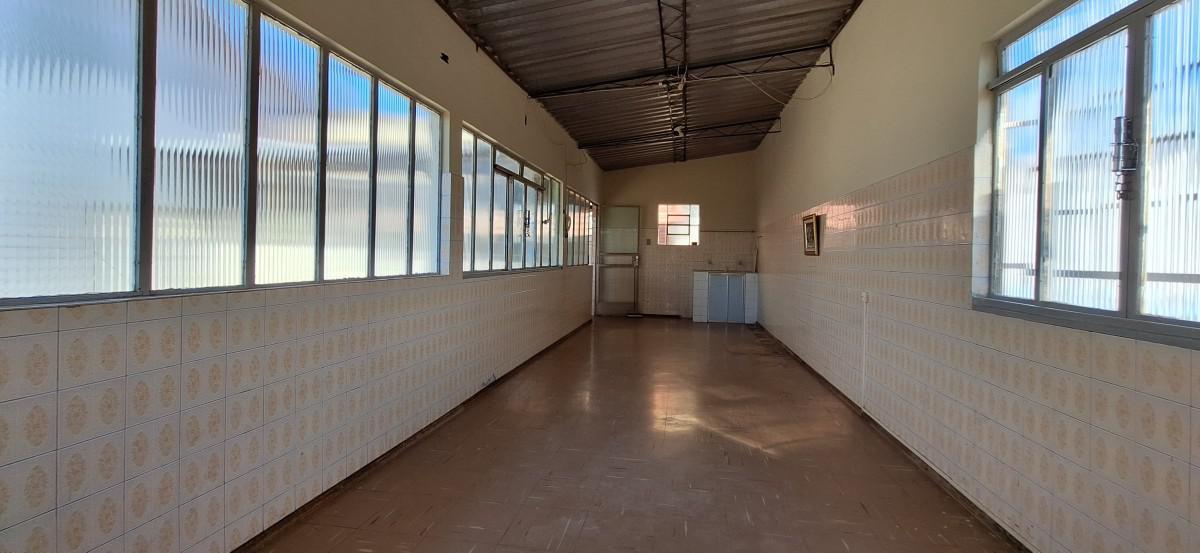 Casa, Sagrada Família, 3 Quartos, 2 Vagas, 2 Suítes