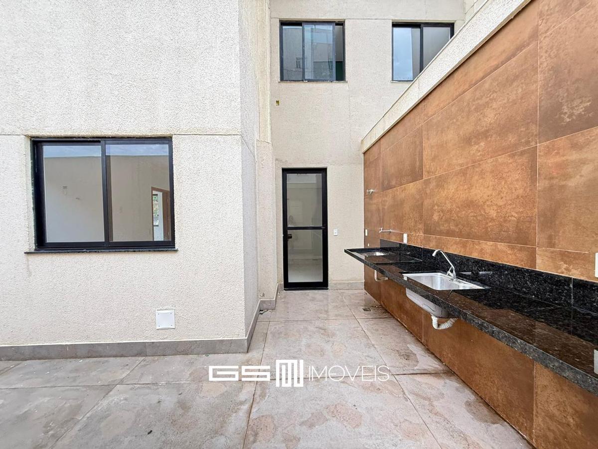 Apartamento, Serrano, 2 Quartos, 2 Vagas