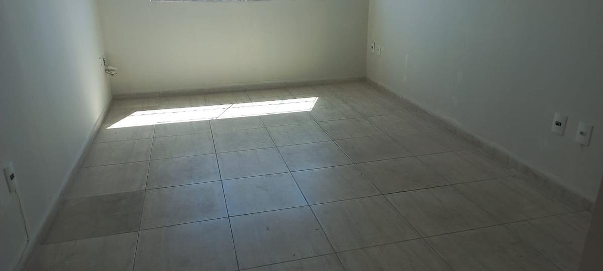 Sala, Santa Inês, 0 Quarto, 0 Vaga