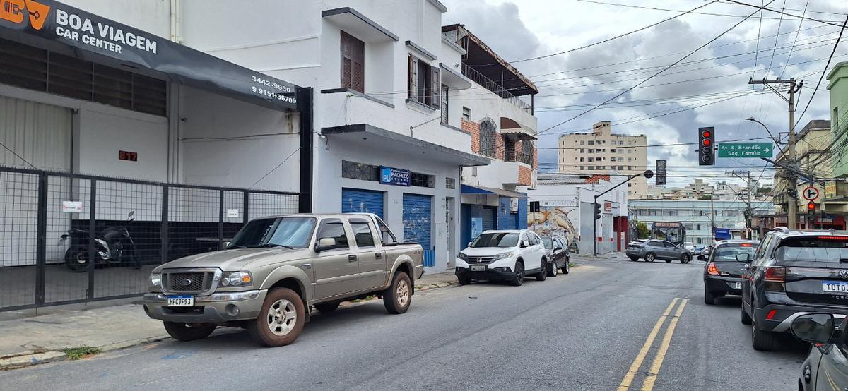 Galpão, Floresta, 0 Quarto, 0 Vaga