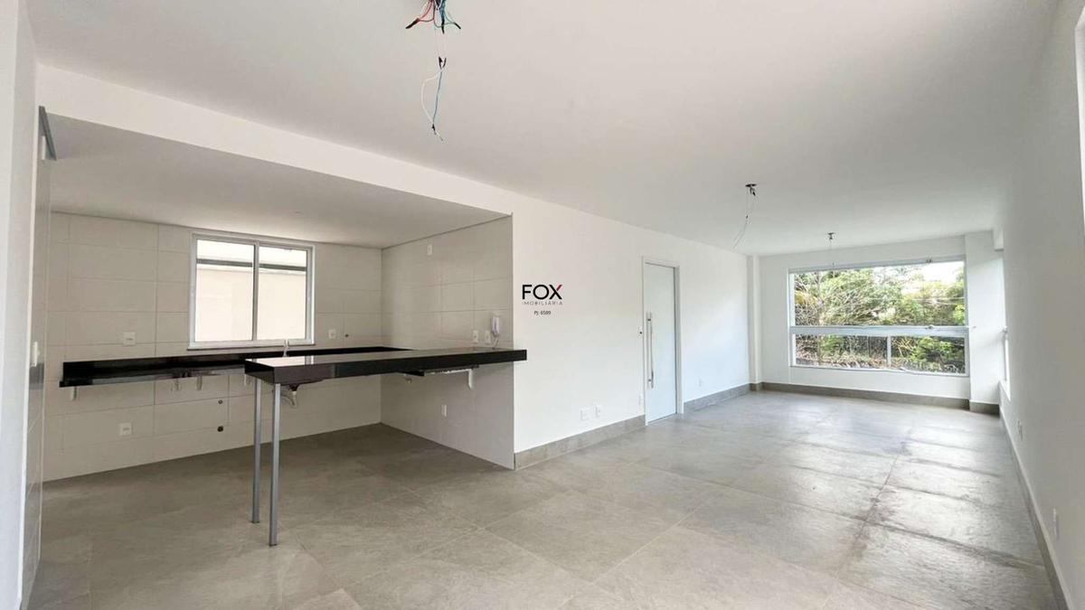Apartamento, Castelo, 4 Quartos, 3 Vagas, 2 Suítes