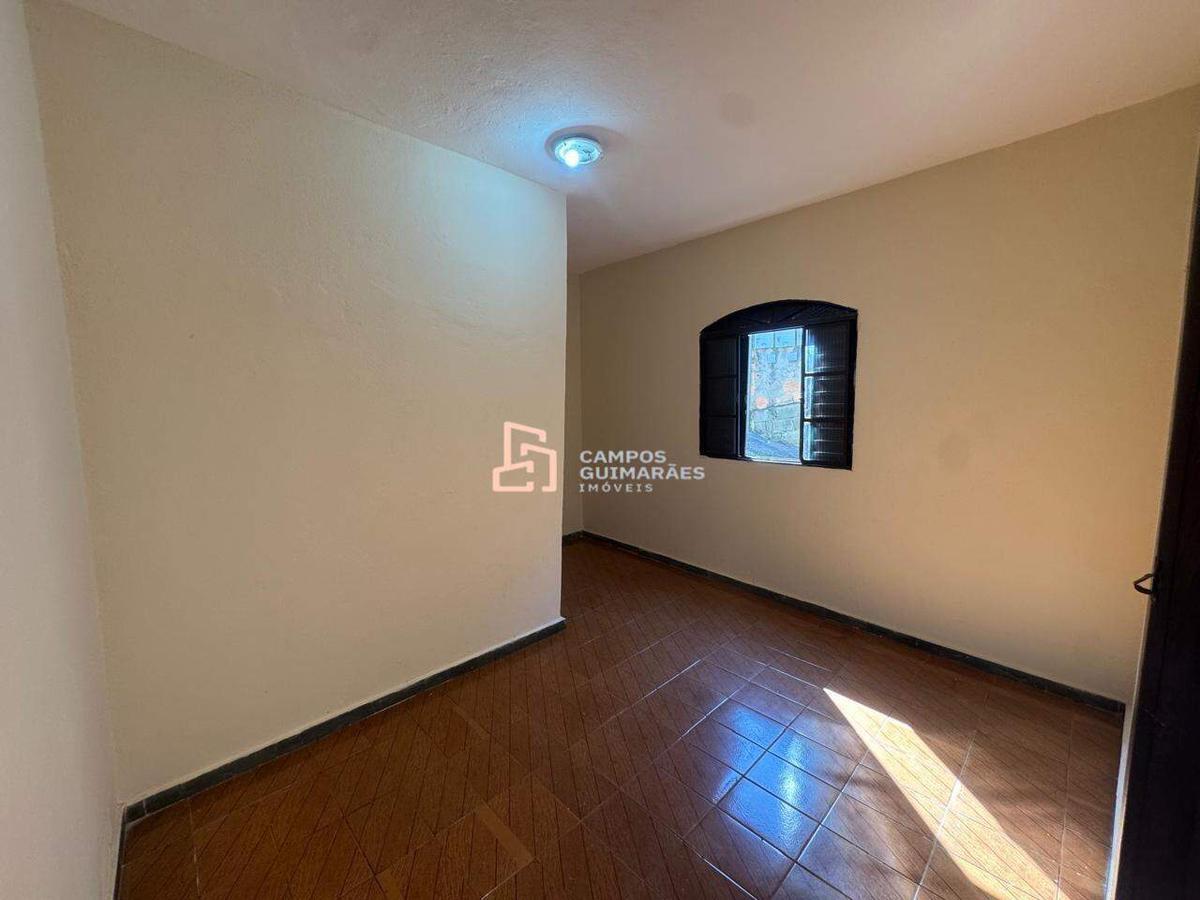 Casa, Novo Santa Cecília (barreiro), 3 Quartos