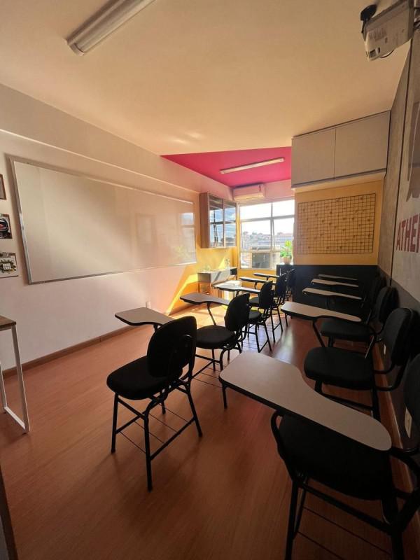 Sala, Sagrada Família, 0 Quarto, 0 Vaga