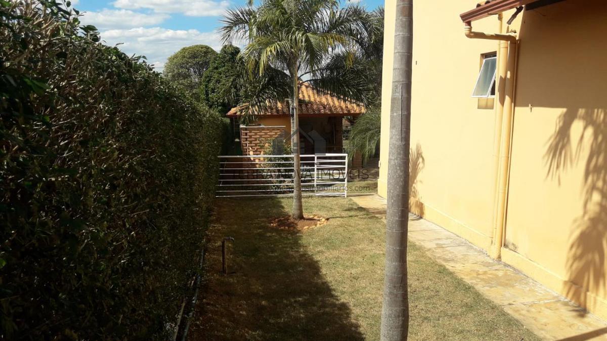 Casa em Condomínio, Condominio Recanto do Beija Flor, 3 Quartos