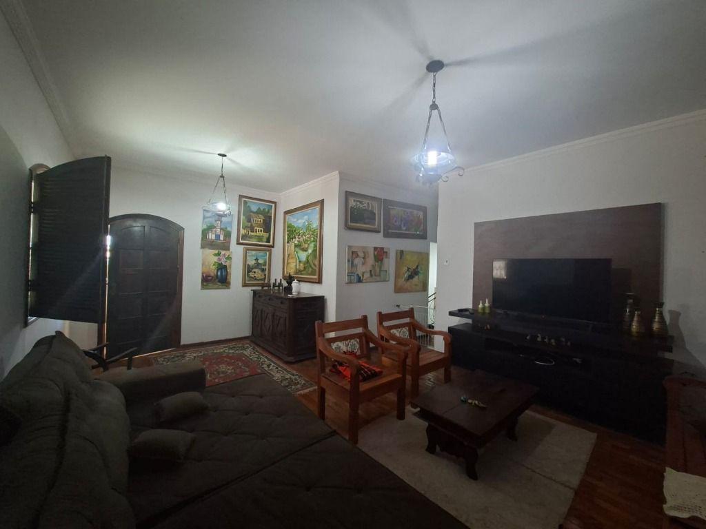 Casa, Terra Santa, 5 Quartos, 3 Vagas