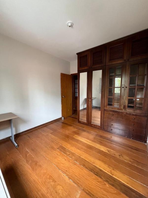 Cobertura, Ouro Preto, 5 Quartos, 3 Vagas, 2 Suítes