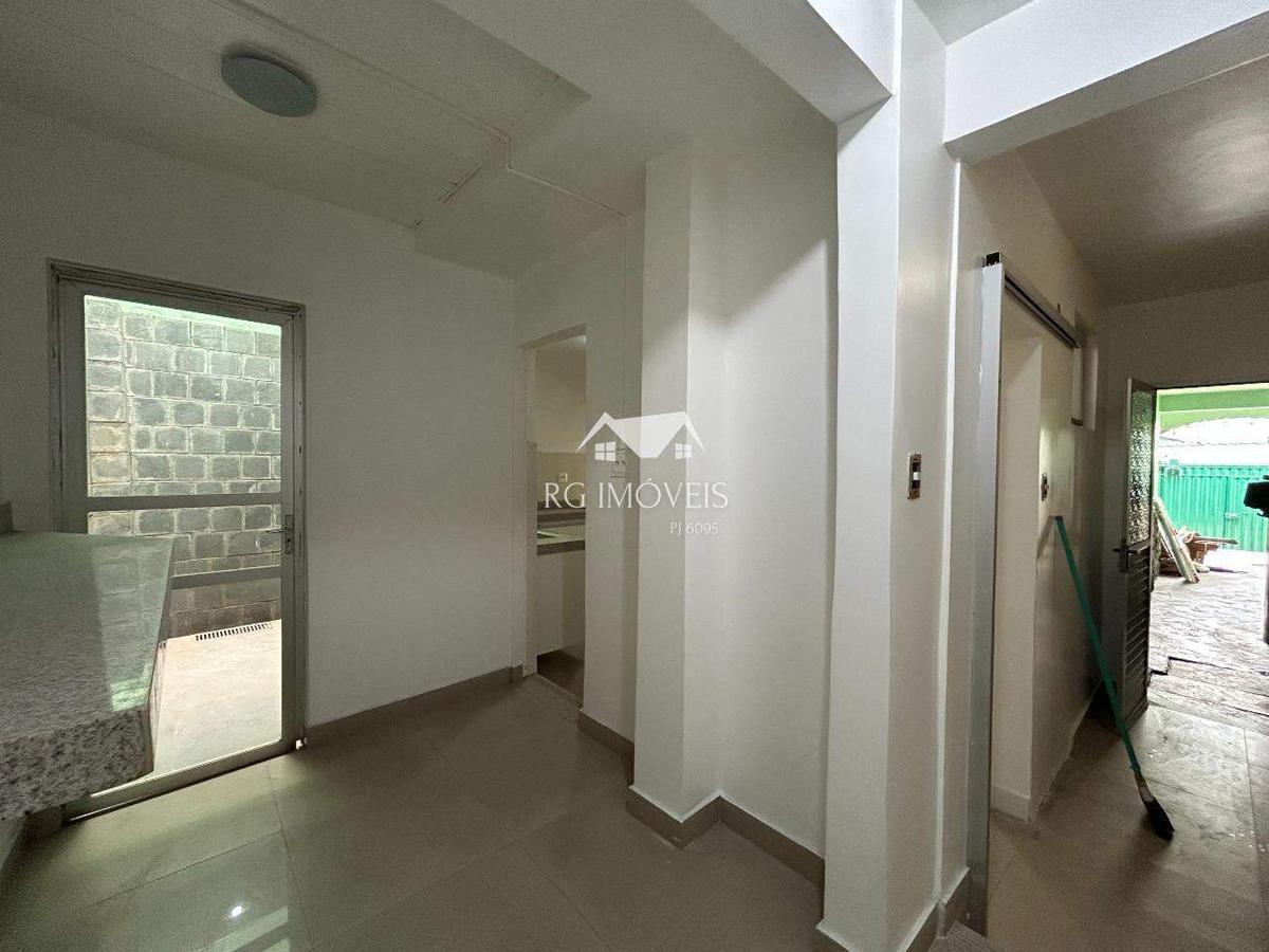 Casa, Teixeira Dias, 3 Quartos, 2 Vagas, 1 Suíte
