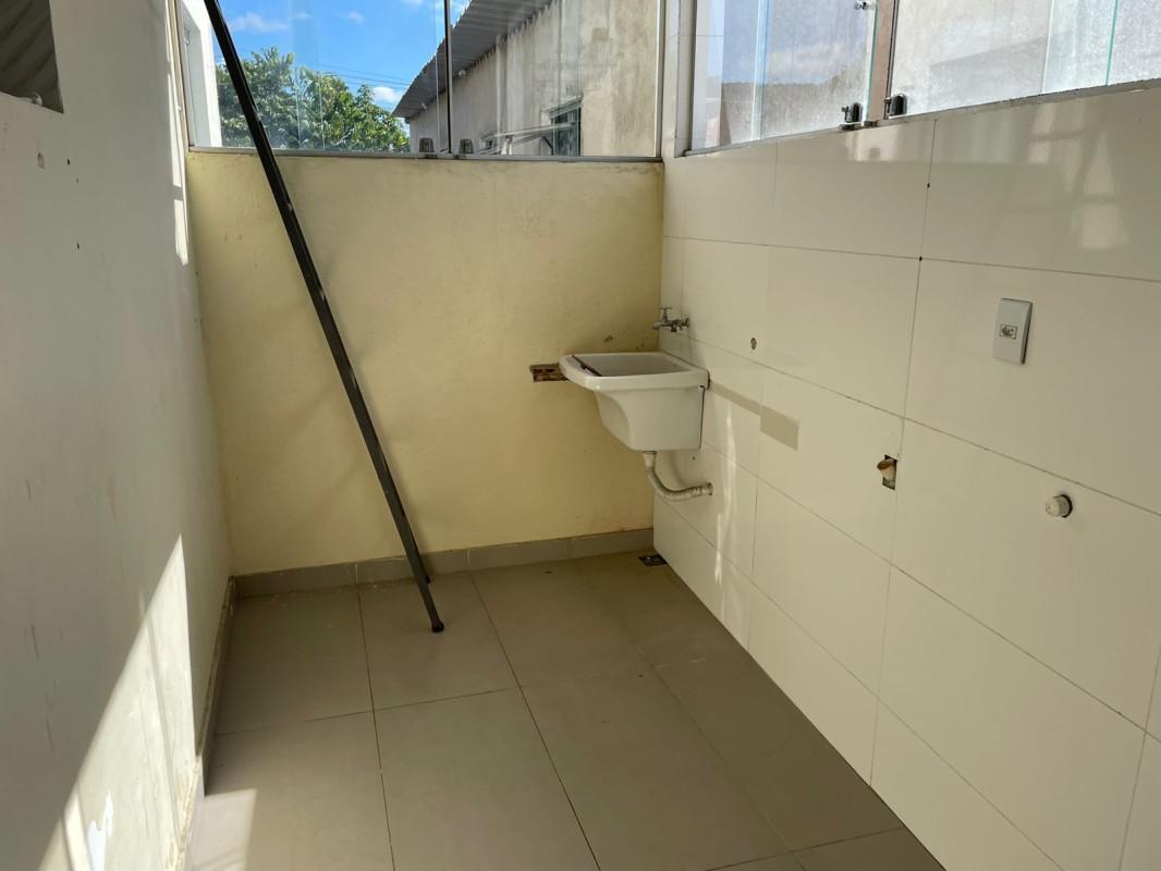 Casa, Santa Terezinha, 2 Quartos, 3 Vagas