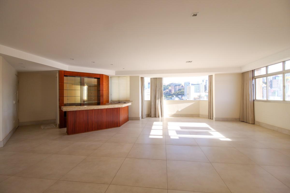 Apartamento, Santa Lúcia, 3 Quartos, 2 Vagas, 1 Suíte