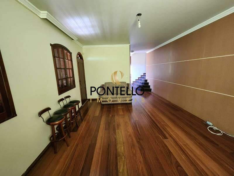Casa, Santa Lúcia, 5 Quartos, 5 Vagas, 2 Suítes