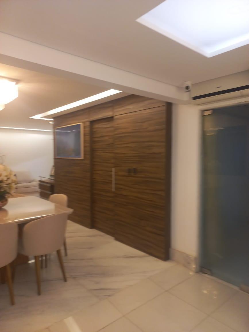 Apartamento, Sagrada Família, 3 Quartos, 2 Vagas, 1 Suíte