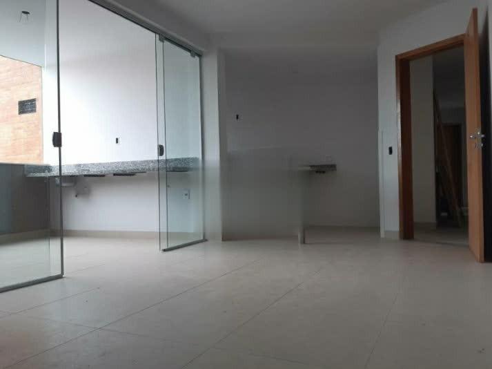 Apartamento, Floresta, 3 Quartos, 2 Vagas, 1 Suíte