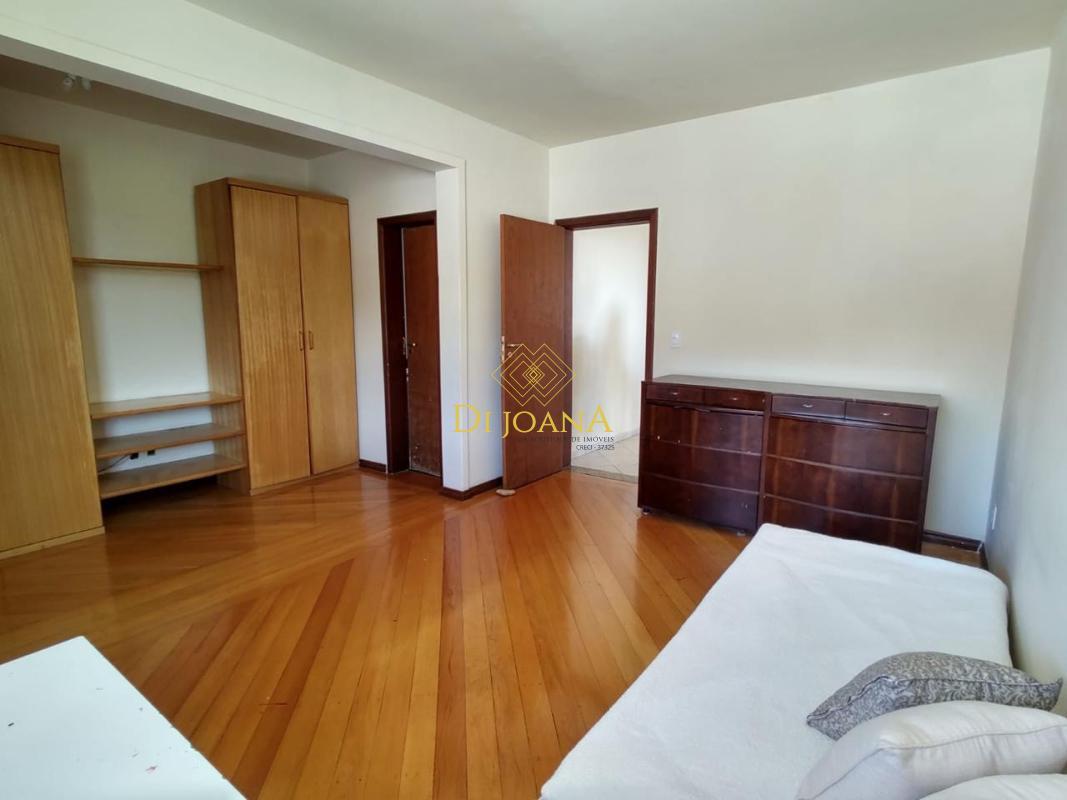 Casa, Ingá Alto, 4 Quartos, 2 Vagas, 1 Suíte