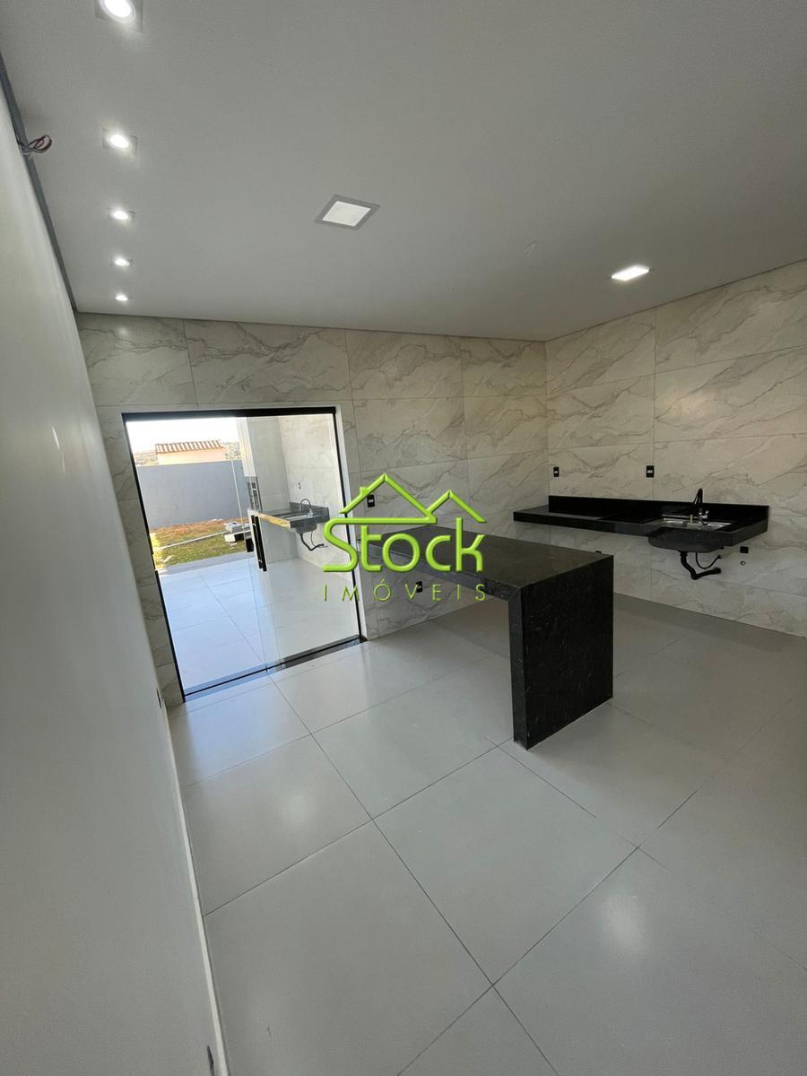 Casa, Jardim Imperial, 3 Quartos, 2 Vagas, 1 Suíte