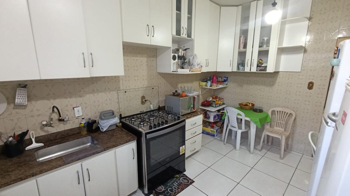 Casa, Caiçaras, 3 Quartos, 4 Vagas, 1 Suíte