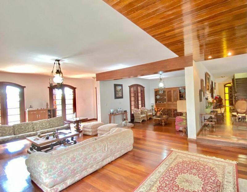 Casa, Mangabeiras, 5 Quartos, 4 Vagas, 2 Suítes