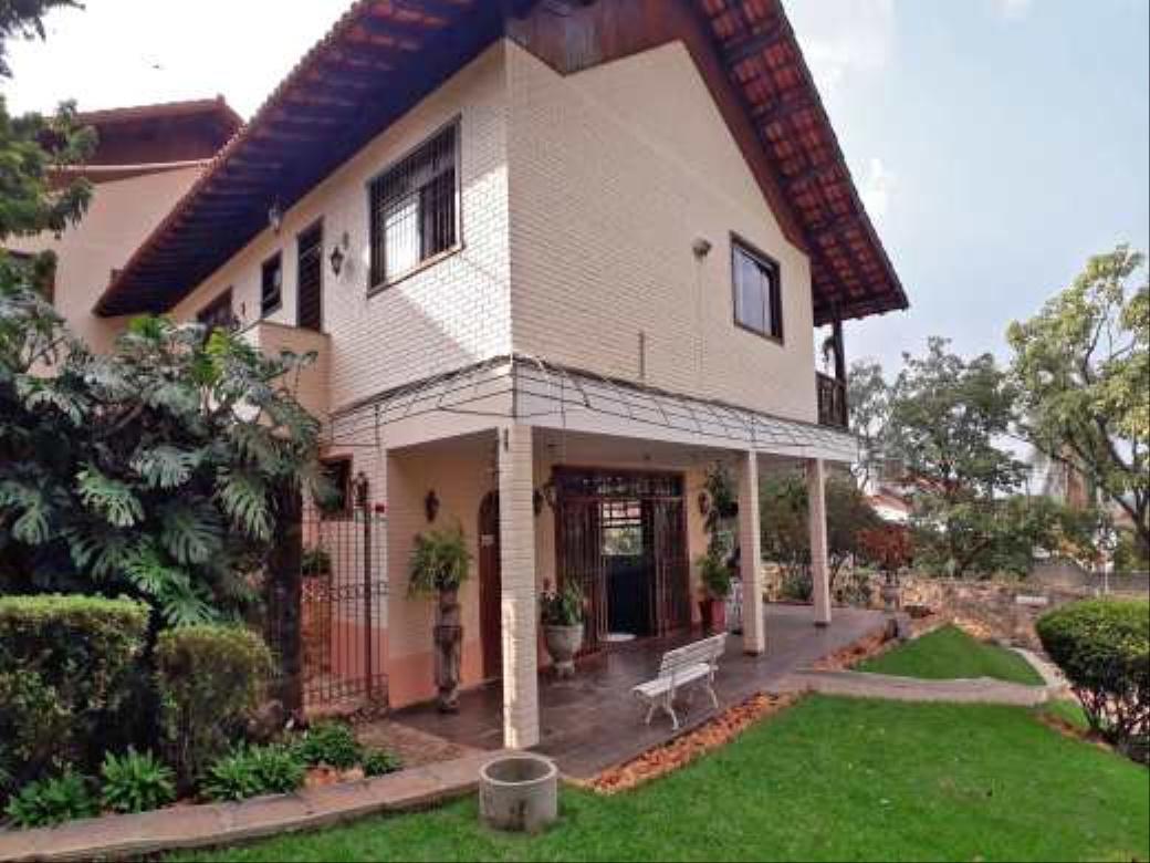 Casa, Bandeirantes (pampulha), 4 Quartos, 10 Vagas, 3 Suítes